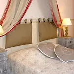 فندق Logis De L'ombree 2*