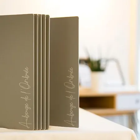 Logis De L'ombrée Hotel