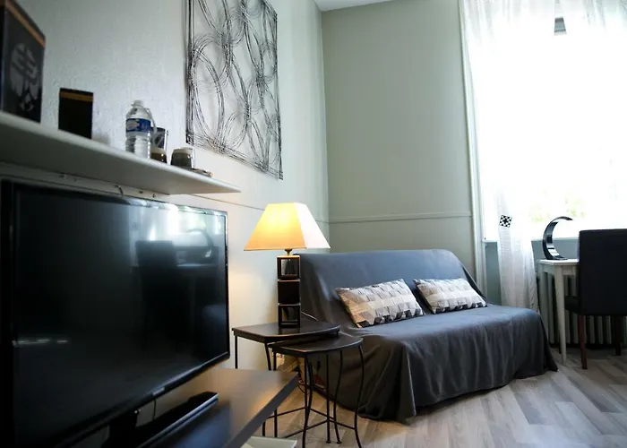 Logis De L'ombrée Combrée