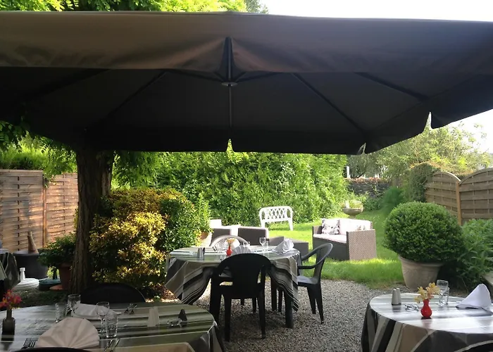 Logis De L'ombrée Combrée