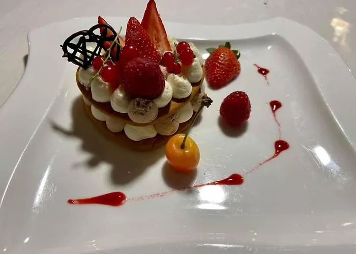 Logis De L'ombrée Combrée